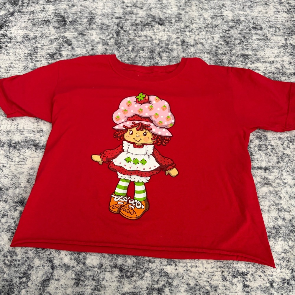 Strawberry Shortcake Red Graphic Crop Top Womens XS Retro Y2K Style‎ Tee Cute